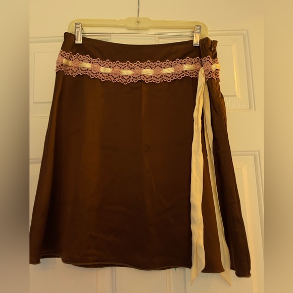 ArdenB - Picture 1 of 2